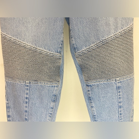 ZARA Mom Fit Biker Moto Jeans Cotton Rigid Light Wash, Size 6 - Picture 6 of 10